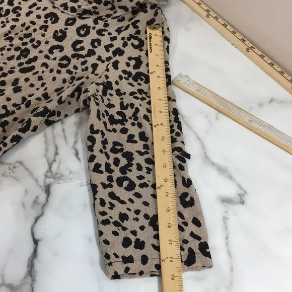 Ali Miles Cream Black Leopard Print Tunic Top Womens Large‎ Cowl Neck - Picture 9 of 10